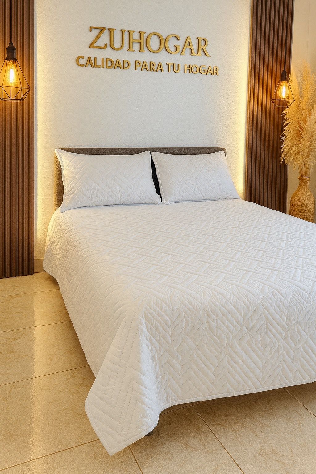 Tendido unifaz color blanco con diseño fondo entero, ideal para crear espacios frescos, elegantes y luminosos. Su tela suave y cómoda brinda confort y combina fácilmente con cualquier estilo de decoración.